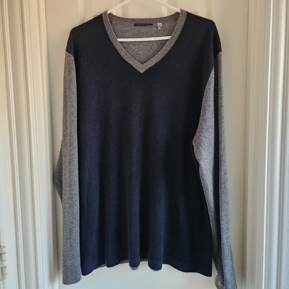 Elie‎ Tahari Navy Blue / Gray 100% cashmere sweater Size XXL